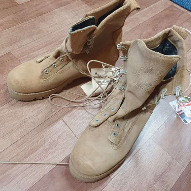 웰코 전투화 265