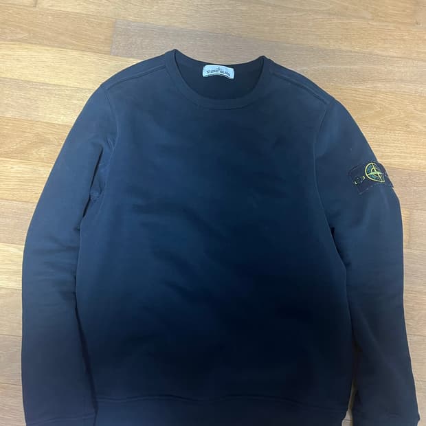 스톤아일랜드 맨투맨m