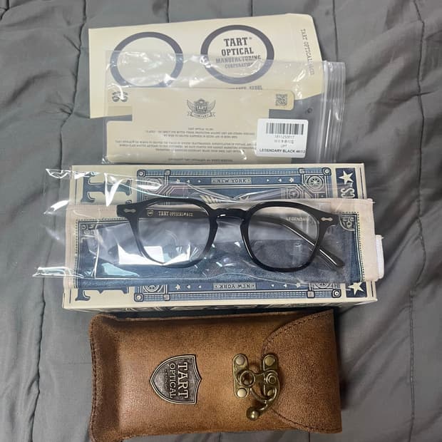 타르트옵티컬 레전더리 블랙 46