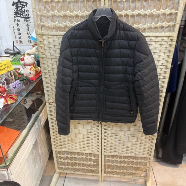 2/100 정품 몽클레어 DELABOST 패딩 팝니다