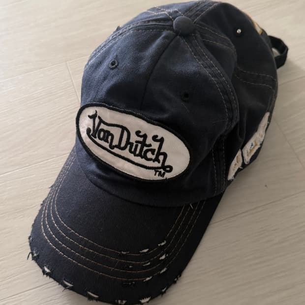 Von Dutch 본더치 블랙 국기 데미지 볼캡