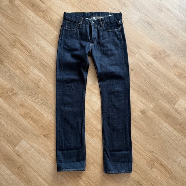 👖 쿠로 그래파이트 데님 팬츠