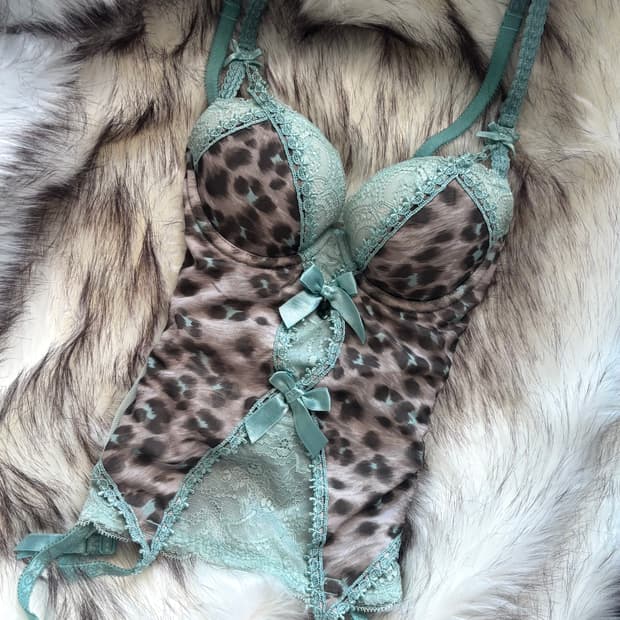 빈티지 갸루 에블린 민트 레오파드 코르셋 75A