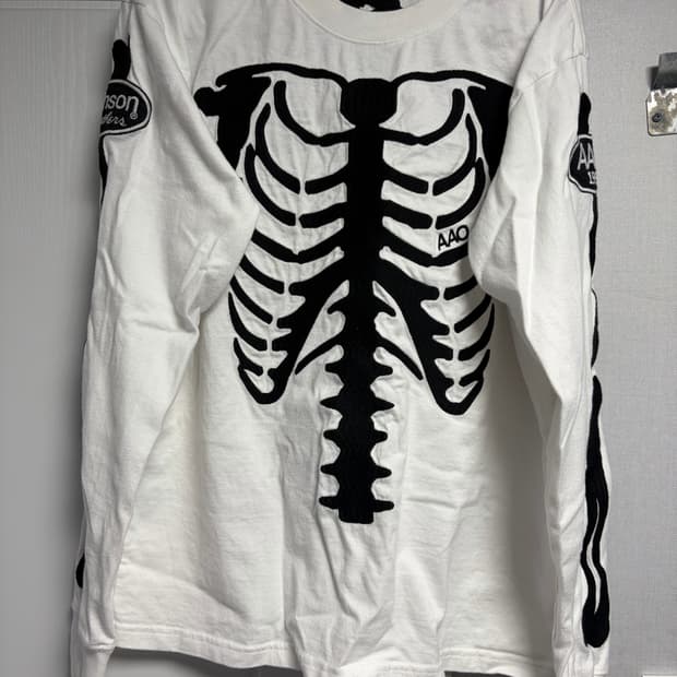 밴슨Xaao 긴팔 티셔츠 M