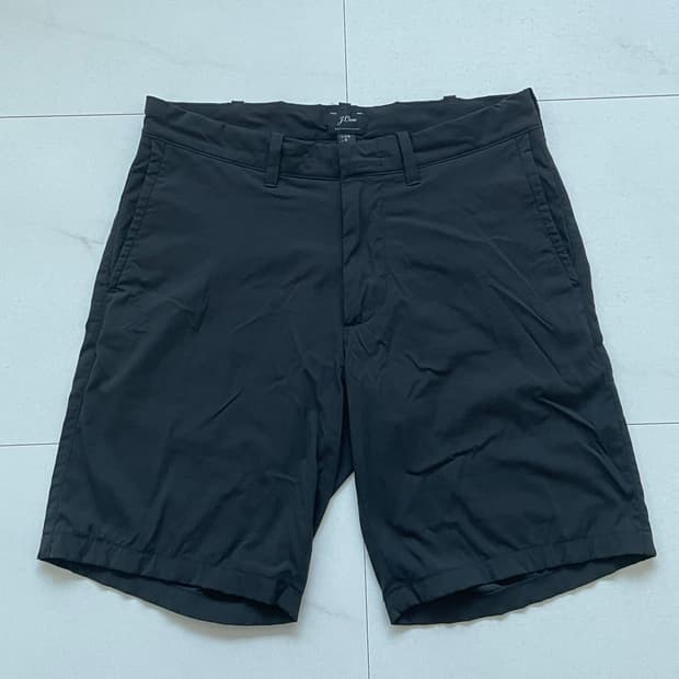 J.CREW 9인치 쇼츠 (블랙)