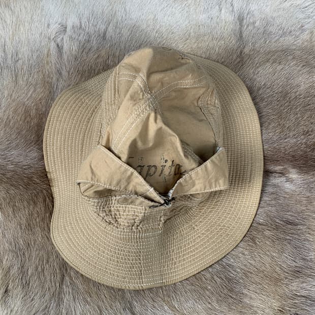 캐피탈 노인과 바다 버킷햇