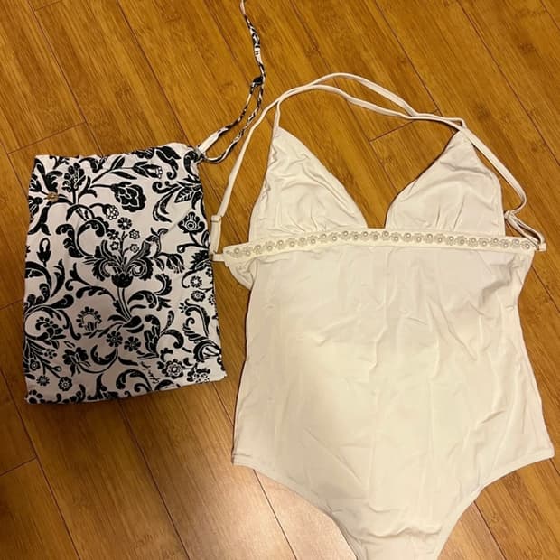 골든구스 아이보리 수영복 새상품   사이즈 M