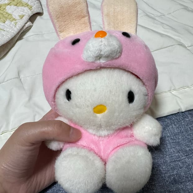 헬로키티 토끼 인형 판매중