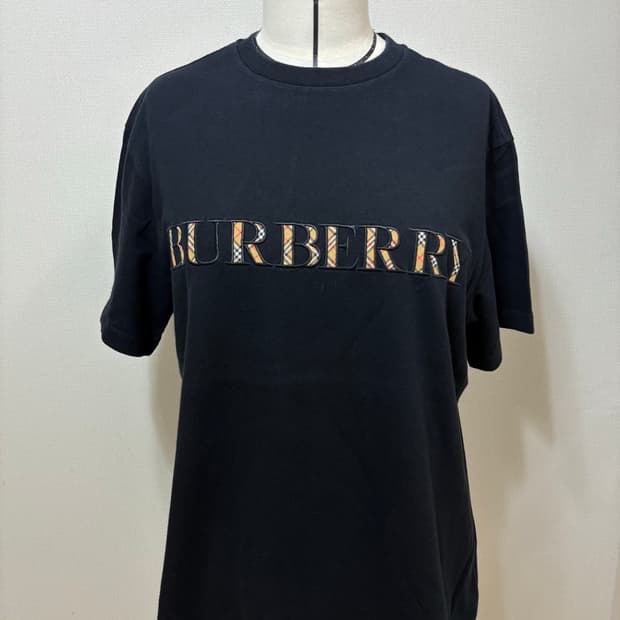 버버리 burberry 블랙 반팔 티셔츠