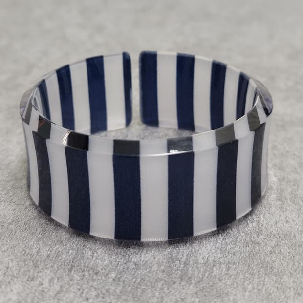 vintage stripe bangle