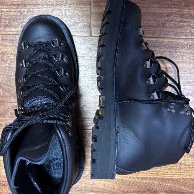 대너 마운틴 라이트 블랙