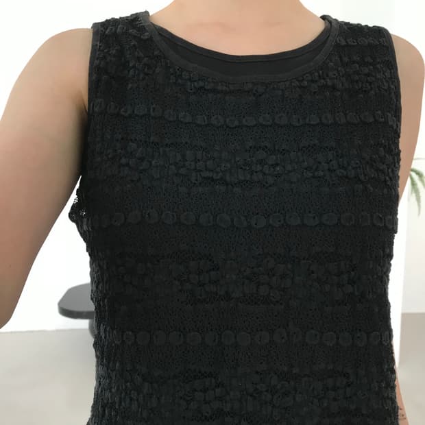 vintage black lace sleeveless
