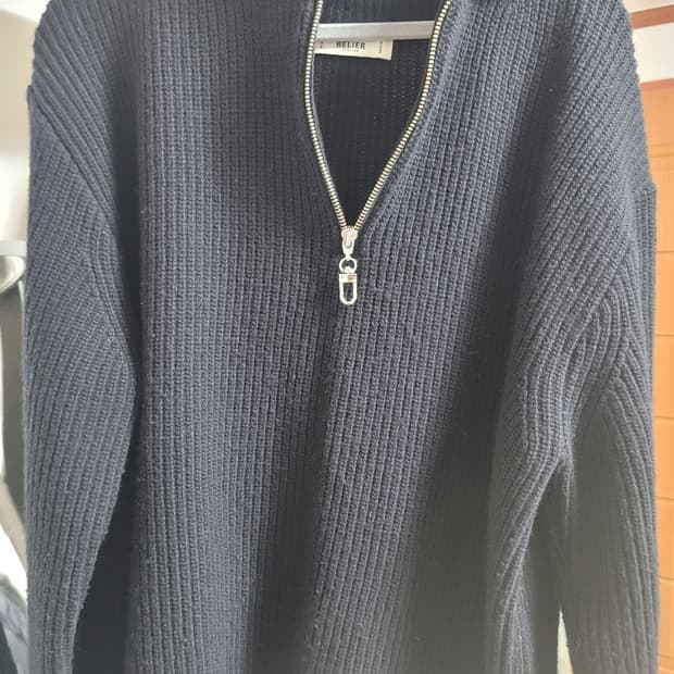 벨리에 짚업 니트 M