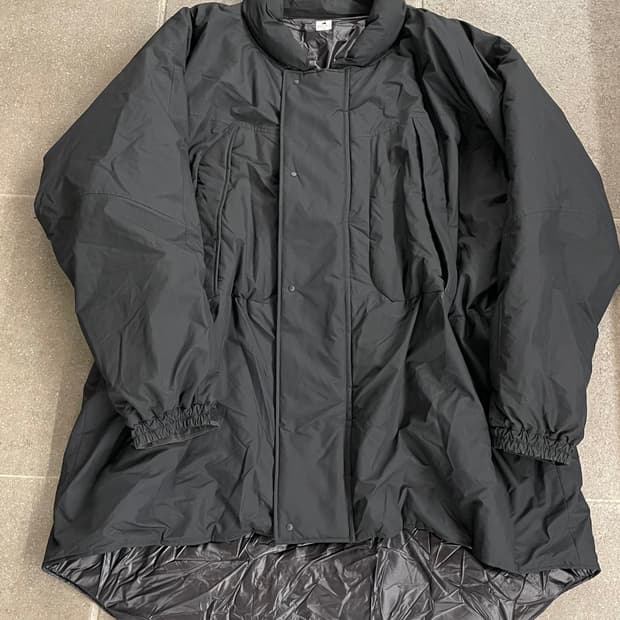 사스콰치패브릭 몬스터파카 블랙