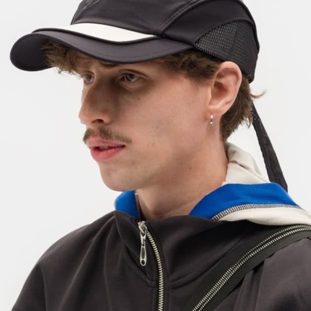 아식스 키코코스타디노브 노발리스 캡