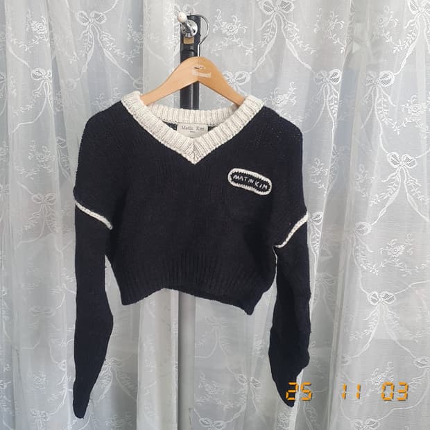 마뗑킴 크롭 울 알파카 니트 free (블랙)