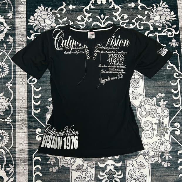 Jpn 00s y2k 펑크 아일렛 티셔츠 vkei v-kei