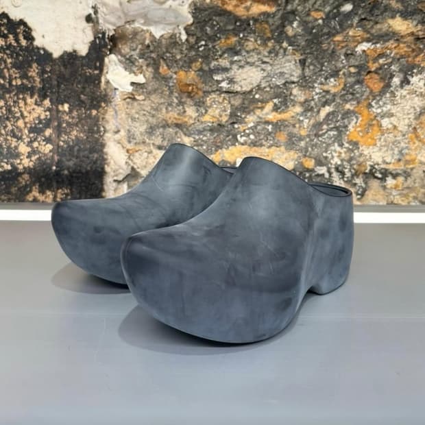 [42] 발렌시아가 테크노 클로그 무광 원아웃