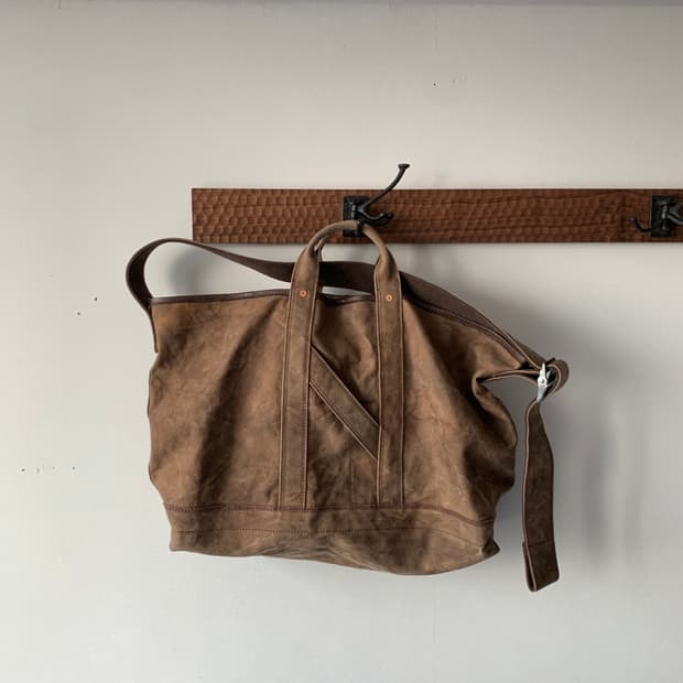 23aw "P.I.LESH" Shoulder Tote Bag
