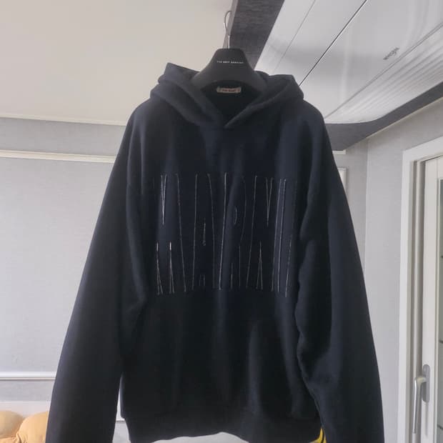[거의 새것] 마르니 로고 장식 블랙 코튼 후드 티셔츠 오버핏 46