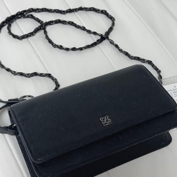 루이까또즈 소가죽 체인 크로스백