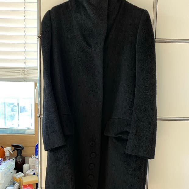 KUHO 구호 블랙 코트 85-94-160 라마 코트