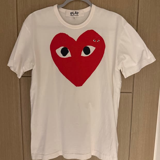 꼼데가르송 반팔티 xl