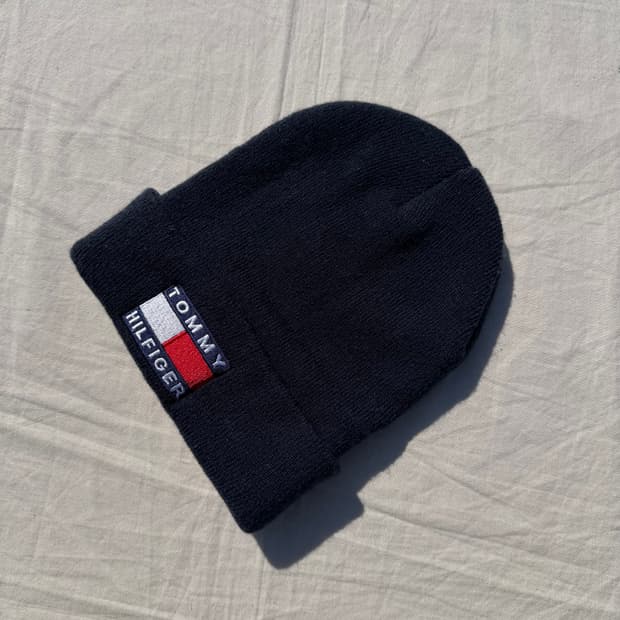 타미힐피거 타미 비니 모자