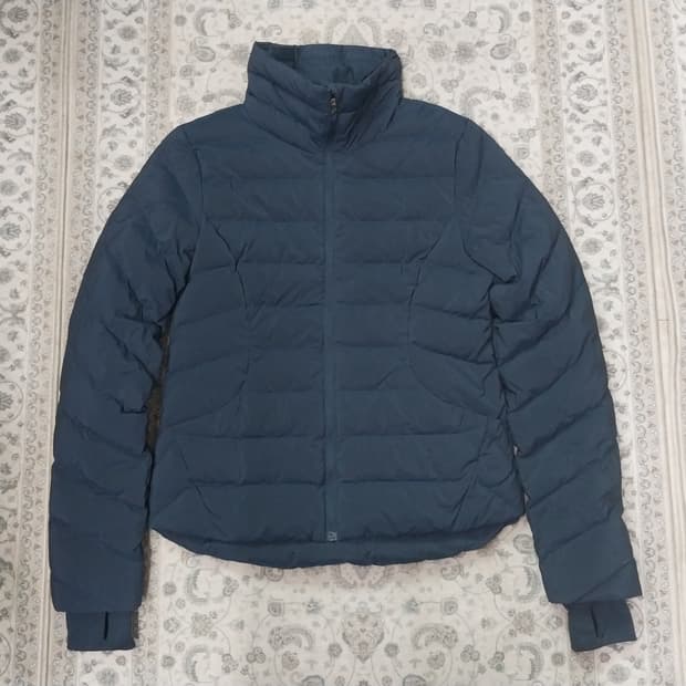 안다르 에어플라이 구스다운 (보관포켓 내장됨)