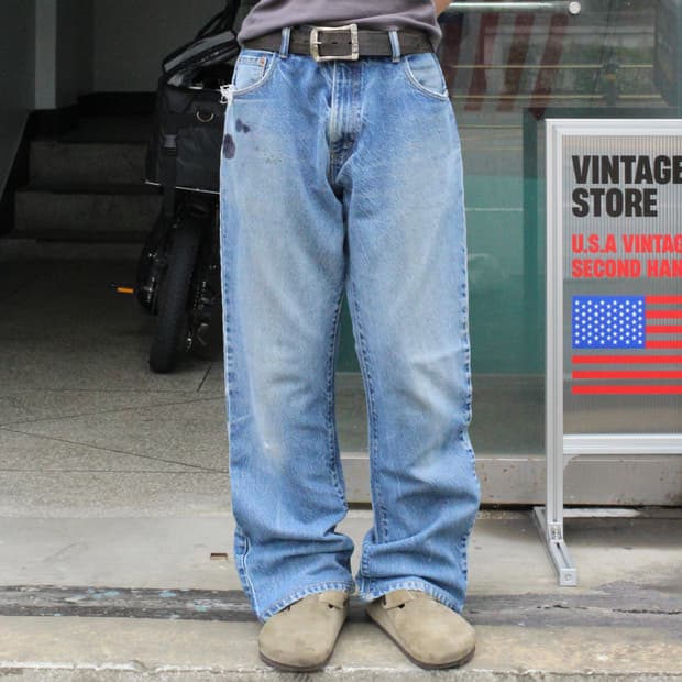 00s Levi’s 517