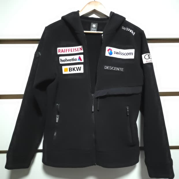 데상트 기모 플리스 후리스 