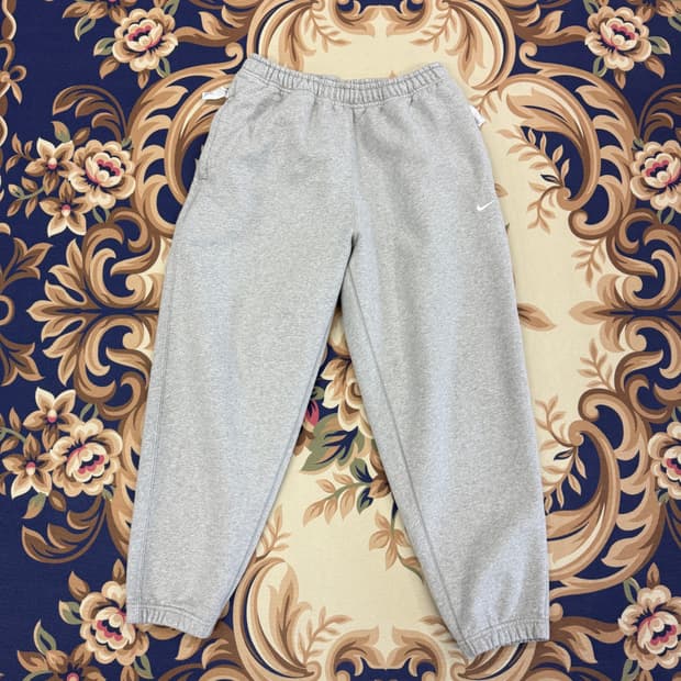 (L)나이키 Nike NRG 솔로스우시 조거팬츠(그레이)