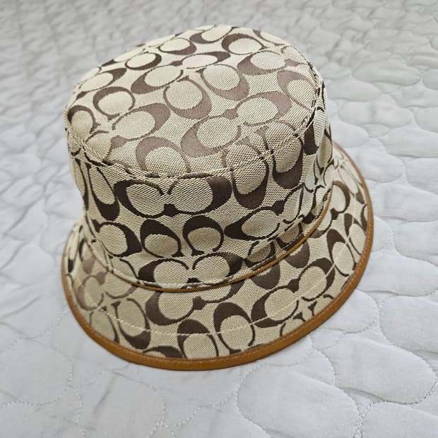 코치 시그니처 버킷햇 모자 벙거지 남여공용 