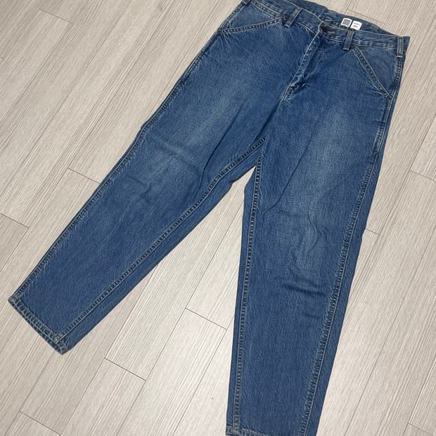 유니클로U 와이드핏 테이퍼드 데님 중청 29사이즈