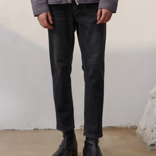 질스튜어트 뉴욕  맨 블랙 크롭 진