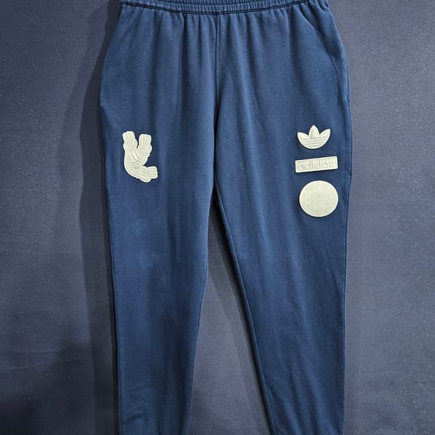 아디다스 와펜로고 네이비 남성 허리 30~32 조거팬츠 