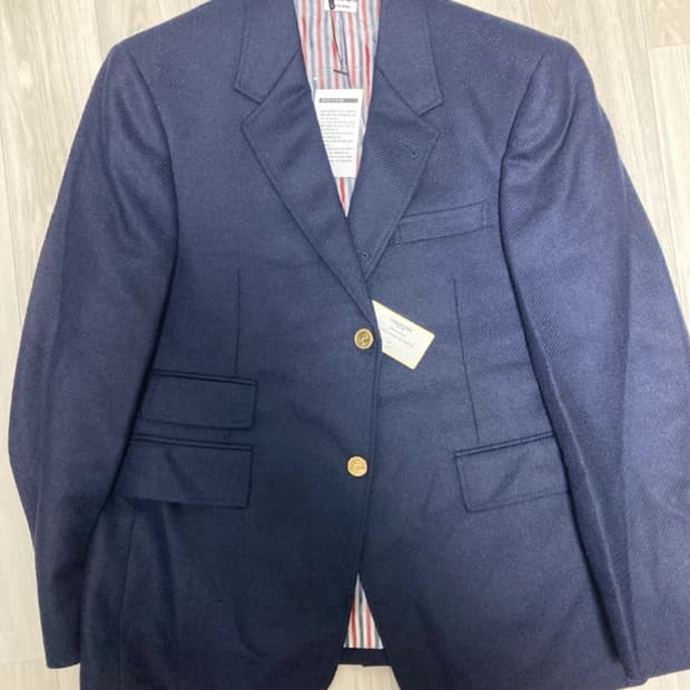 [Thom Browne] 톰브라운 Navy 블레이저 (100-105) 새