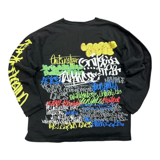 ✨ (바배) 오니츠카 타이거 빅 프린팅 박시핏 롱슬리브