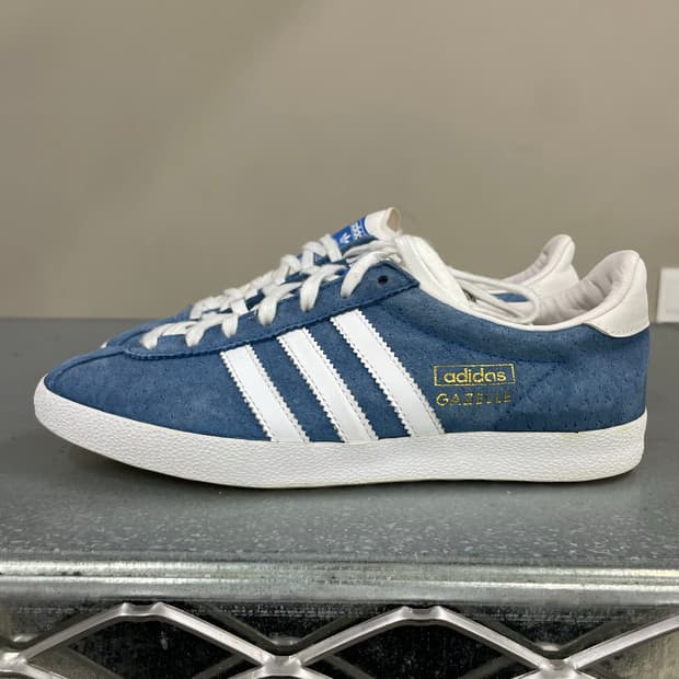 아디다스 가젤 블루 220