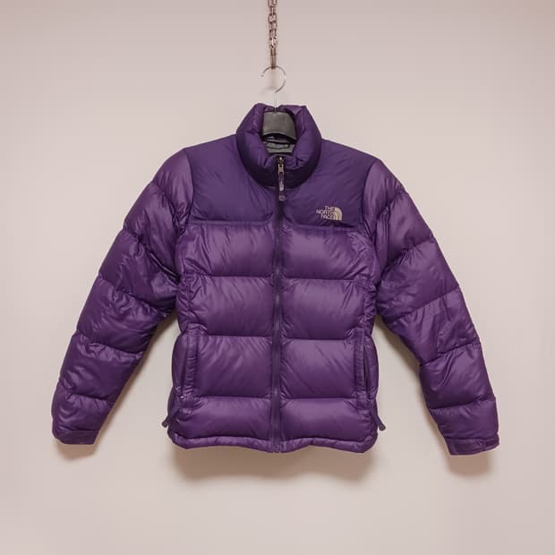 노스페이스 눕시 700필 퍼플색