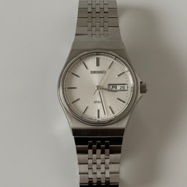 SEIKO - 1990s Spirit Silver Quartz