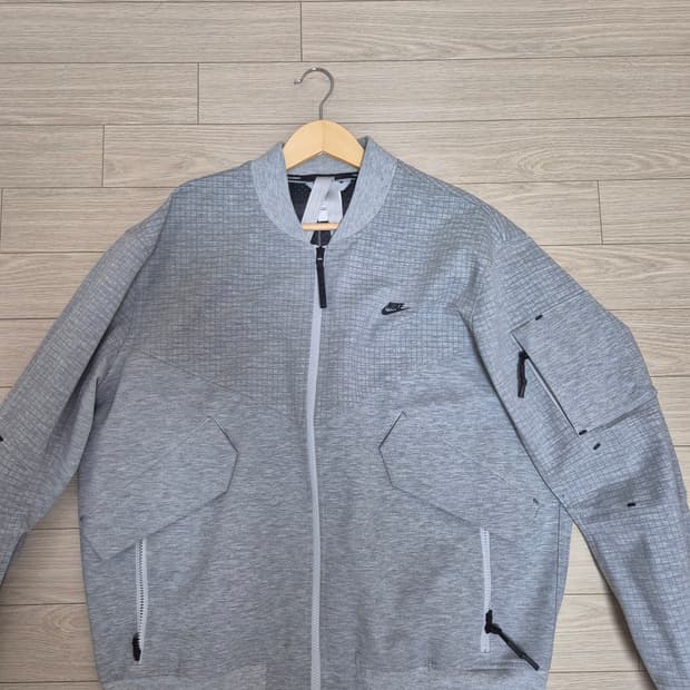 나이키 테크팩 바람막이xl