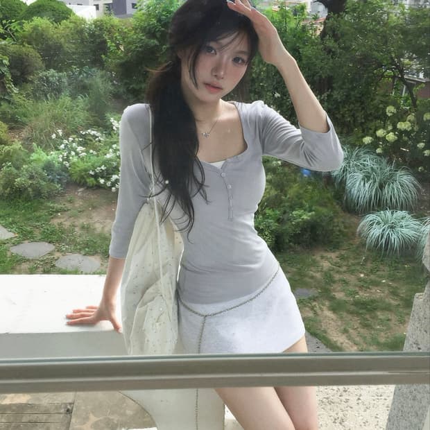 모디무드 피넛버터 트레이닝 미니 스커트 팬츠 (백메란지)