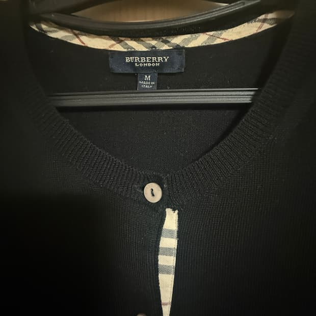 버버리 가디건