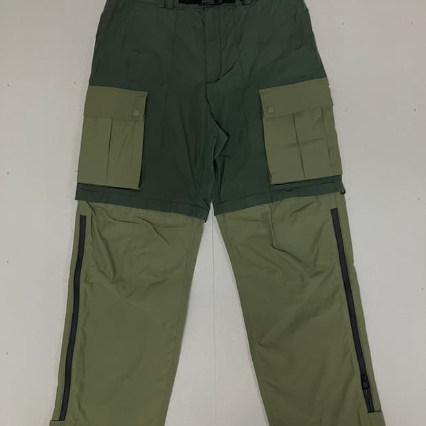 몽클레르 X 퍼렐 윌리엄스 카고 팬츠 올리브 그린 48사이즈