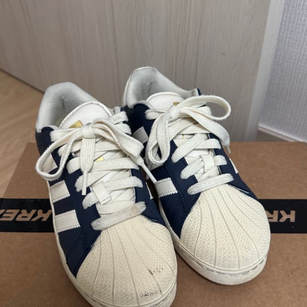 아디다스 슈퍼스타 인디고 크림화이트