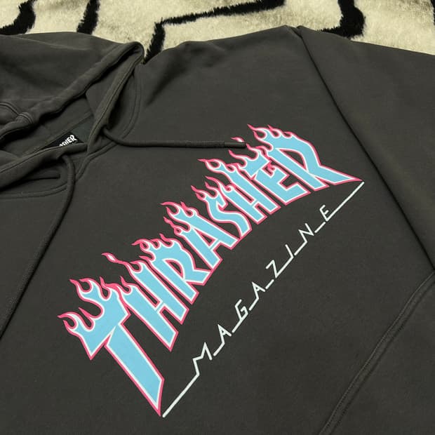 [L]트레셔 플레임 오버핏 후드/챠콜