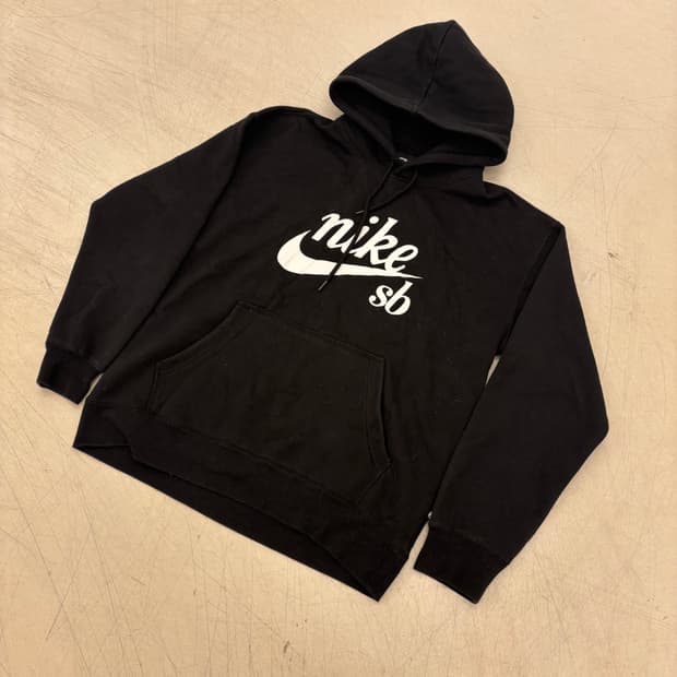 나이키 sb 빅로고 블랙 후드티
