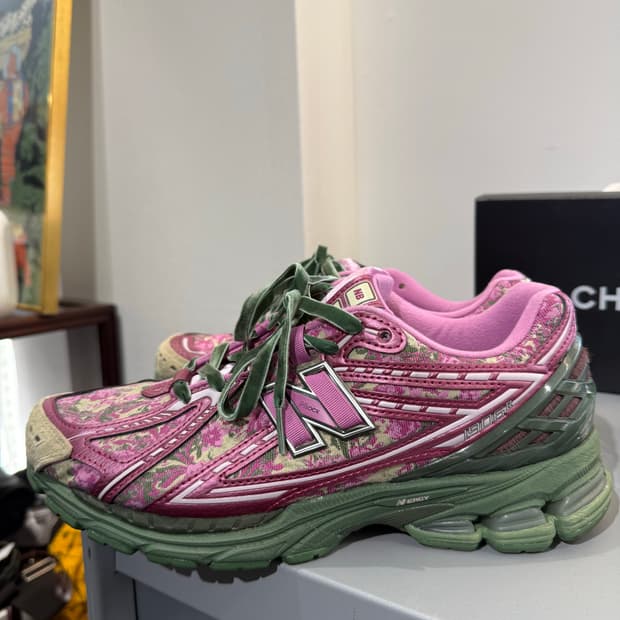 뉴발란스 잭할로우 1906r 270