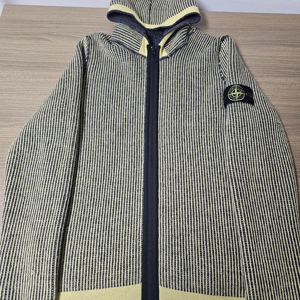 스톤아일랜드 리버시블 알파카 후드 집업 니트